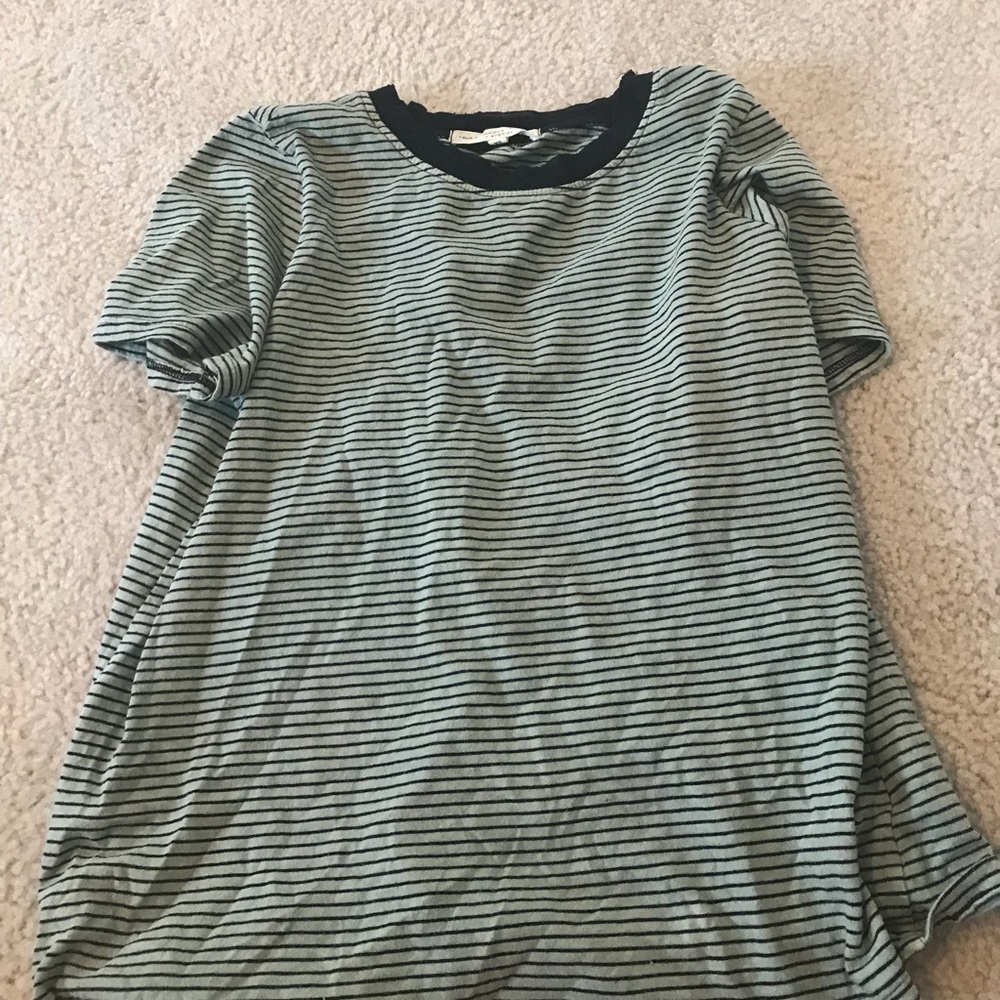 urban outfitters tee!!!